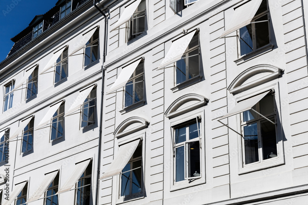 Fototapeta premium Expensive apartment building in the city center