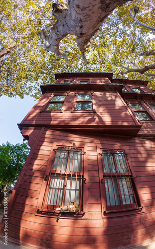 A charming wooden house in Kuzguncuk, Istanbul photo