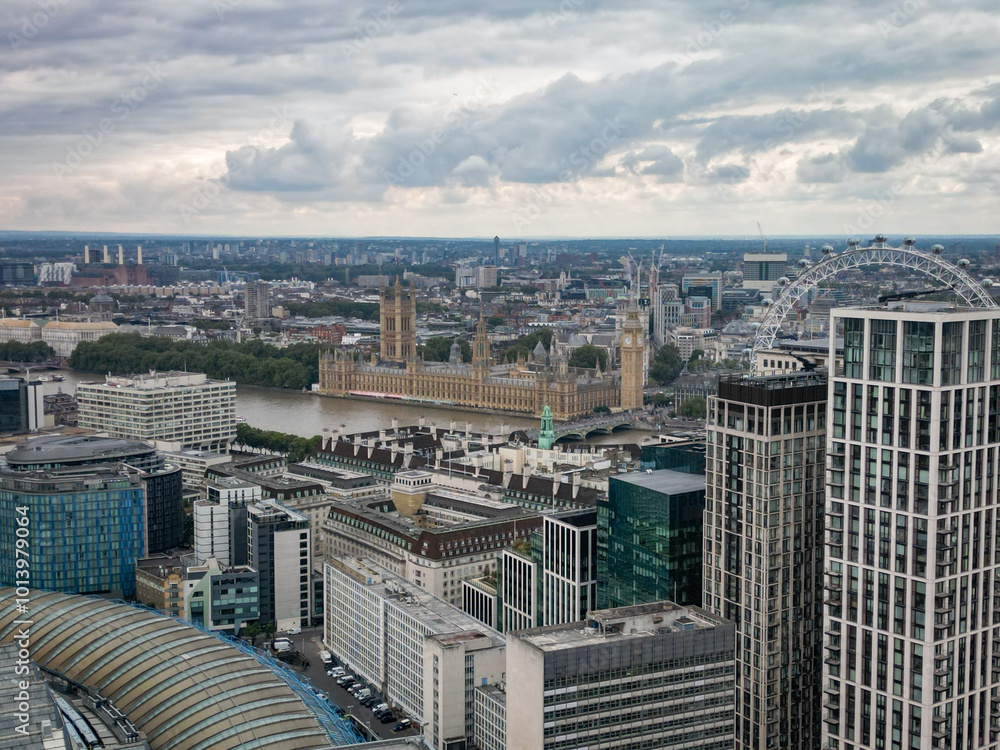 Fototapeta premium Parliament from afar, aerial shot London UK 