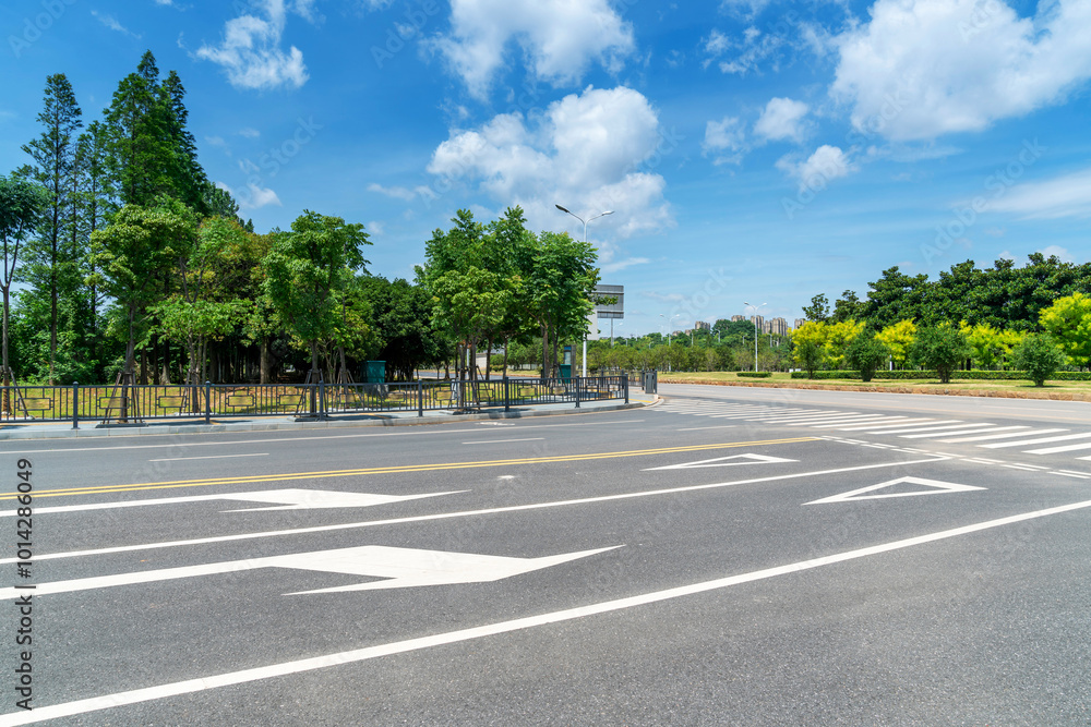 Fototapeta premium Empty urban road and buildings in the city