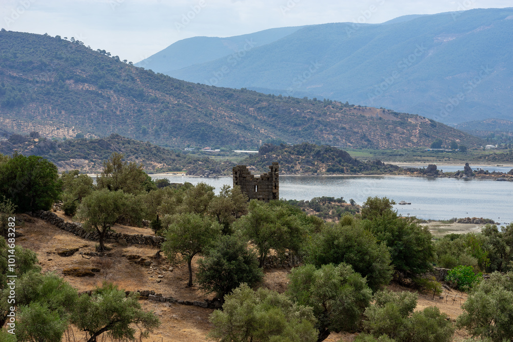 Obraz premium Lake Bafa Scenic View in Turkey
