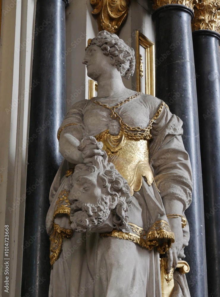Obraz premium Skulpturen und Bibelgeschichte in Kathedrale von Amiens
