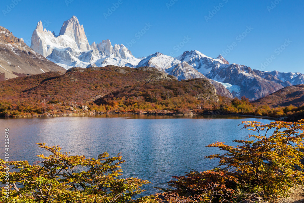 Naklejka premium Autumn on Fitz Roy