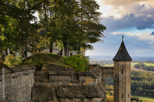 Hungerturm, Mauer der Festung Königsstein, Landkreis Sächsische Schweiz-Osterzgebirge, Sachsen, Deutschland	 photo