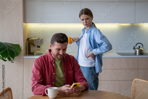 Fotografie Unhappy tension wife suffer insecurity in relationship suspecting man of cheating