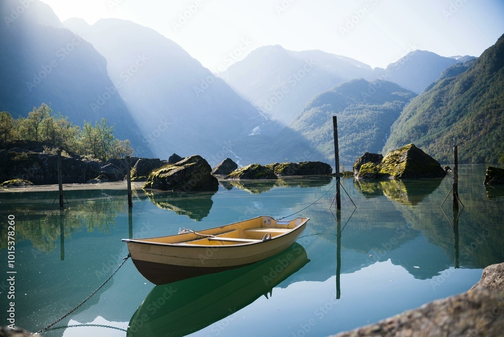 Obraz premium lake in the mountains