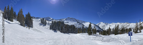 Wallpaper Mural Alta Utah Patsy Marley ski mountain.
The World's famous Utah ski Resort, is a gorgeous winter and summer vacation destination with lots of hiking trails, amazing views and astonishing ski paths. Torontodigital.ca