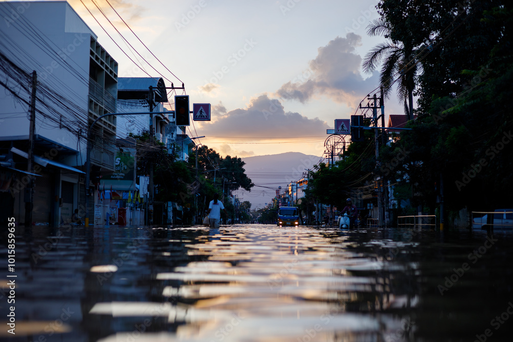 Chiang Mai city flooded as Ping River overflows Chiang Mai city flooded as Ping River overflows