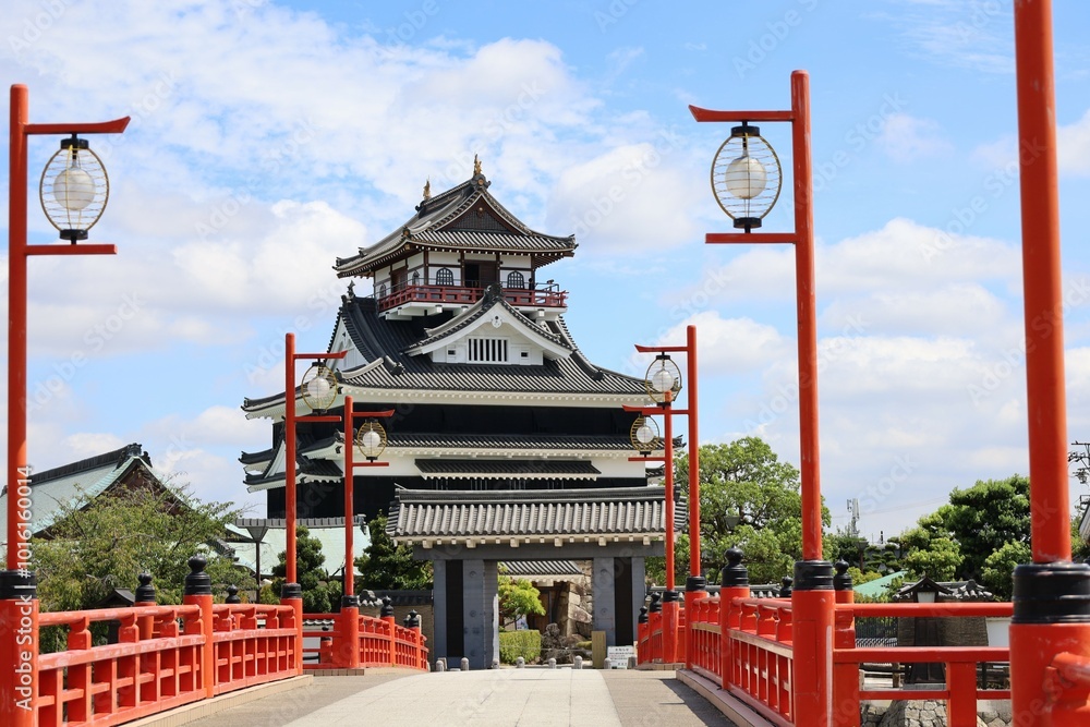 Φωτογραφία A Japanese castle : the scene of an entrance gate to Kiyosu-jyo Castle and its