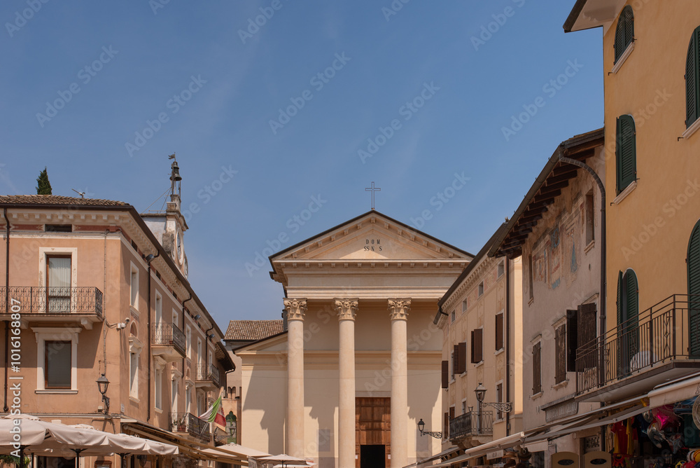 Bardolino Kirche SS Nikolaus und Severo Bardolino Kirche SS Nikolaus und Severo