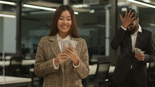 Φωτογραφία Asian happy smiling rich business girl Chinese woman Korean businesswoman big mo