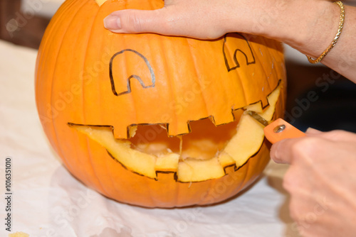 halloween citrouille découpe 