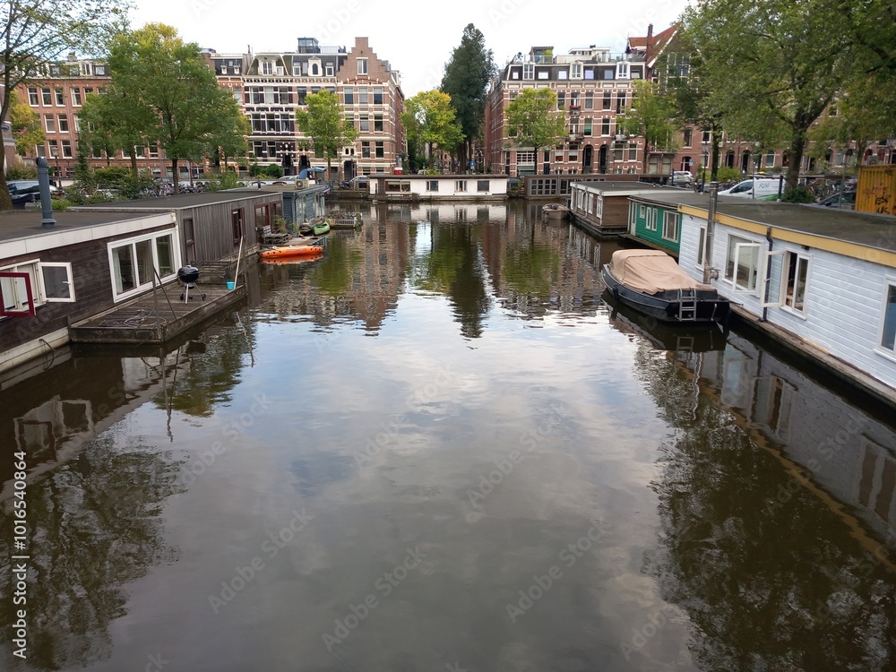 Canali di Amsterdam in Olanda Canali di Amsterdam in Olanda
