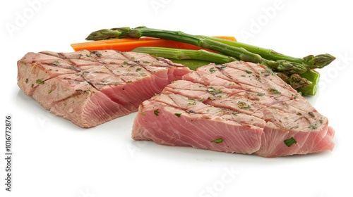 grilled tuna with asparagus and carrot