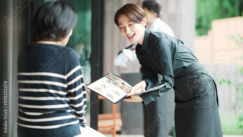 飲食店メニュー注文シーン