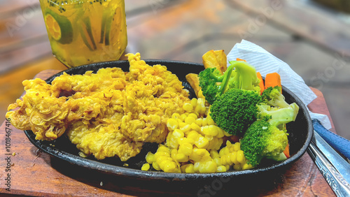 stir fried chicken with vegetables