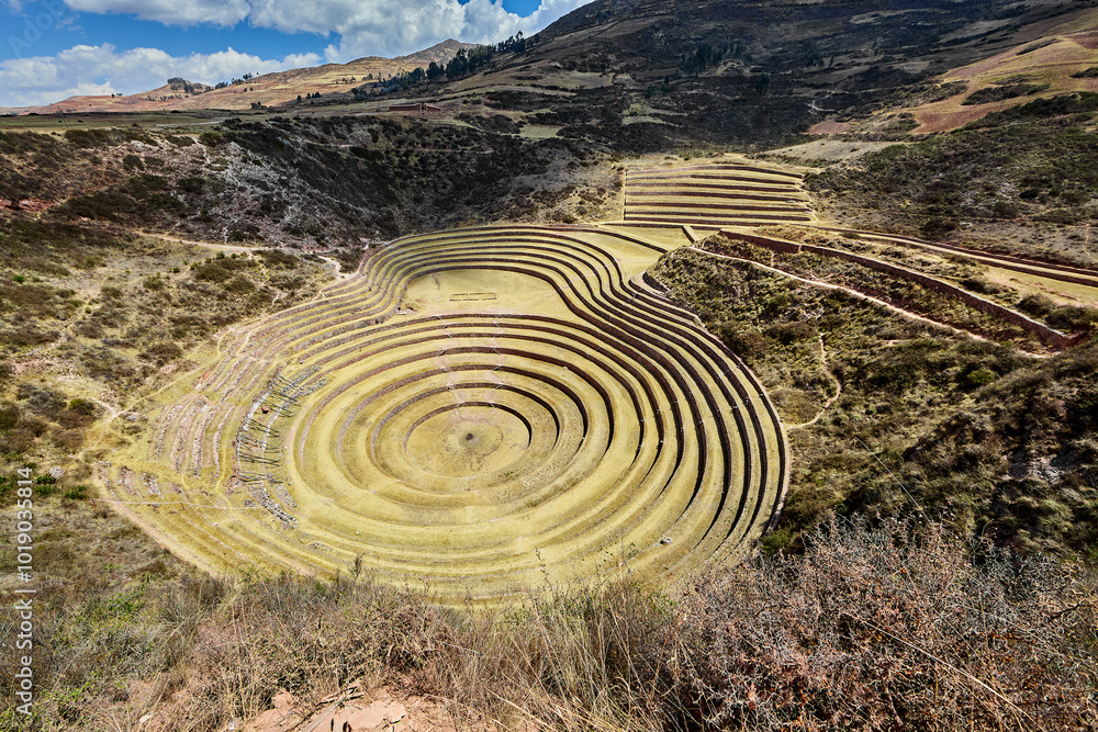 The Moray Andenes are a fascinating set of ancient Incan agricultural terraces located in the Sacred Valley of Peru, near the town of Maras. The Moray Andenes are a fascinating set of ancient Incan agricultural terraces located in the Sacred Valley of Peru, near the town of Maras.