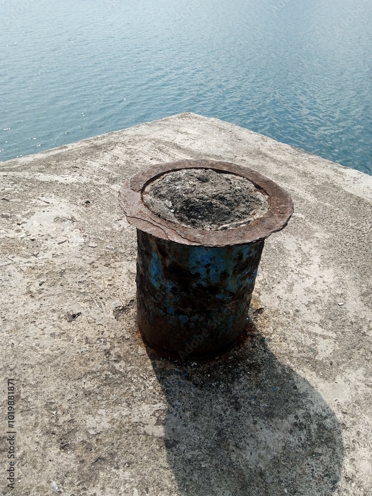 water, sea, stone, old, fountain, bollard, bowl, harbor, metal, ancient, iron, pier, pot, outdoors, travel, garden water, sea, stone, old, fountain, bollard, bowl, harbor, metal, ancient, iron, pier, pot, outdoors, travel, garden