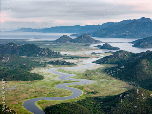 Skadar lake, Montenegrin attraction photo