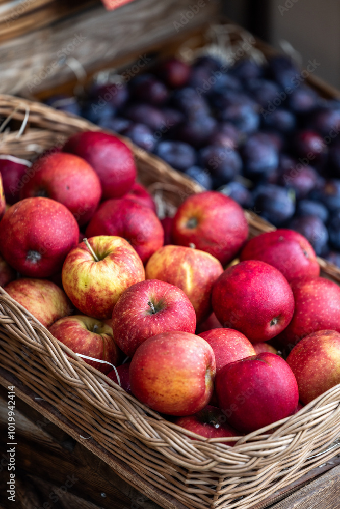 Apples and plums Apples and plums