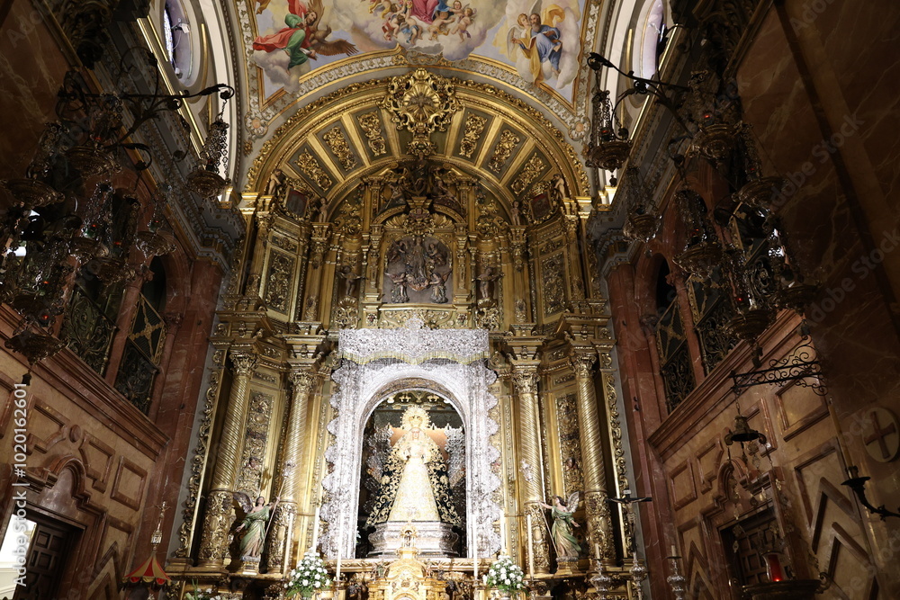 Interior view of the Basilica of Our Lady of Hope Macarena, Seville, Andalusia, Spain Interior view of the Basilica of Our Lady of Hope Macarena, Seville, Andalusia, Spain