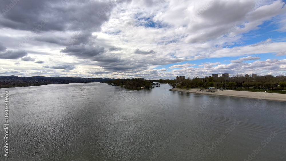 Obraz premium banks of Danube river in Novi Sad