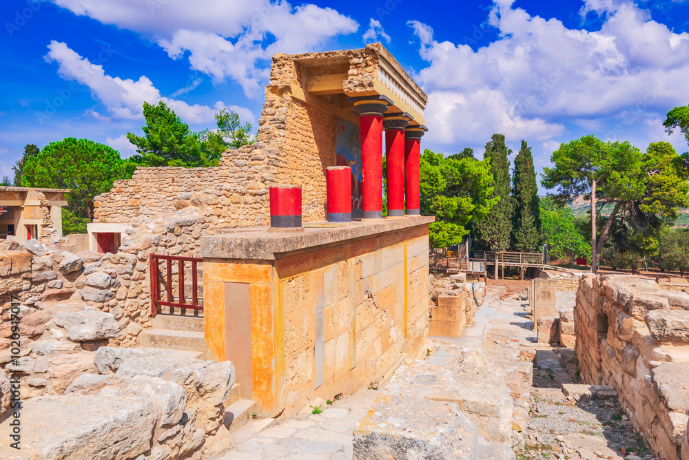 Crete, Greece. Bull Fresco in the north entrance of Knossos Palace.