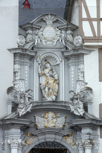 Portal der Kirche St. Gangolf in Trier photo