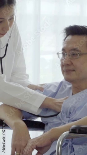 Wallpaper Mural Doctor or physician take care of sick patient at the hospital or medical clinic. The happy patient visit doctor and discuss for illness cure treatment. Medical healthcare and doctor service concept. Torontodigital.ca