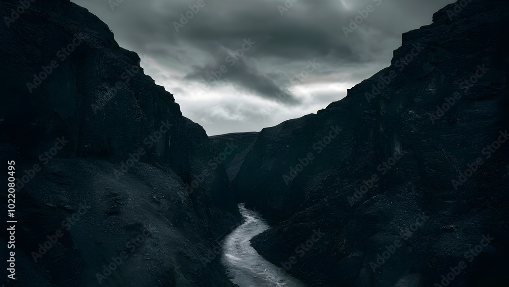 Obraz premium Narrow Winding Gorge Under Cloudy Sky