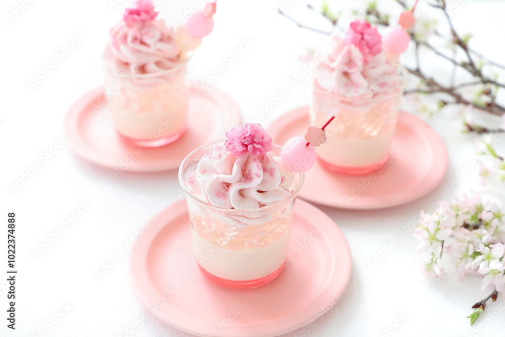春のお花見スイーツさくらのヴェリーヌ さくらのグラスデザート 春のお花見スイーツさくらのヴェリーヌ さくらのグラスデザート