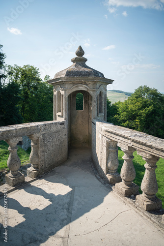 Wallpaper Mural ancient palace in Ukraine
 Torontodigital.ca