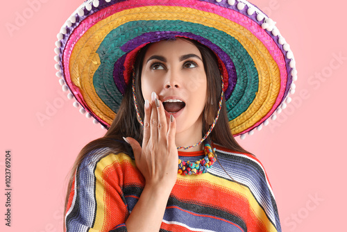 Surprised woman in traditio...