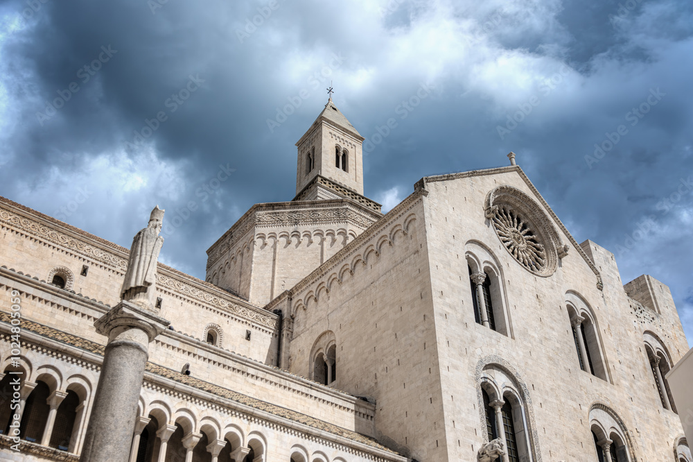 Bari - Basilica Pontificia San Nicola Bari - Basilica Pontificia San Nicola