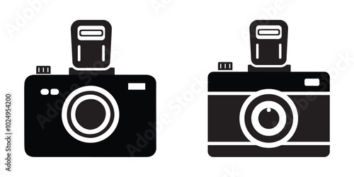Flat Camera With Flash Light Illustration