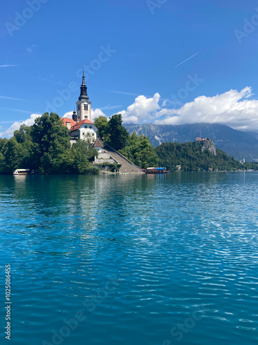 Foto Lake Bled, A Scenic Slovenian Getaway