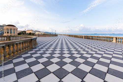 Obraz na płótnie Livorno, Italy. Famous Mascagni Terrace - Terrazza Mascagni - with chess geometry pattern pavement w salonie