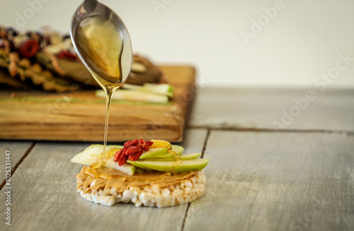 Desayuno sanamente saludable, rico y nutritivo photo