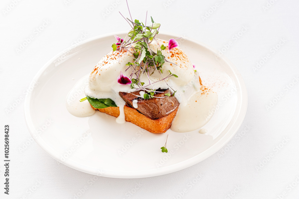 beef steak on toast and sauce beef steak on toast and sauce