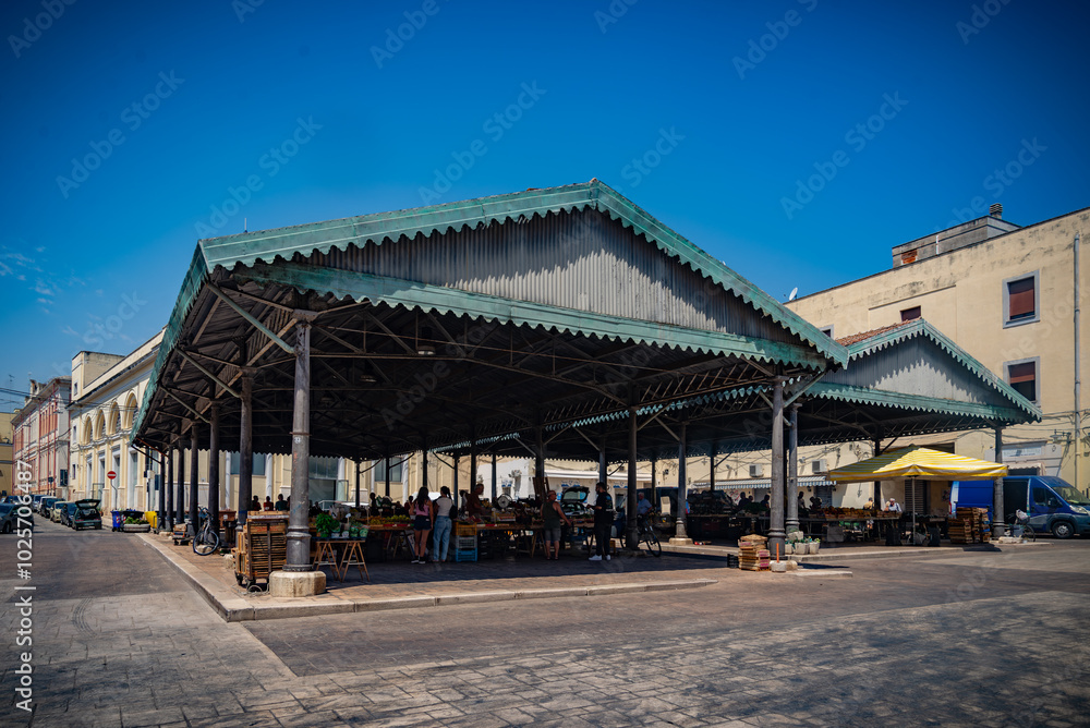 Centro de la ciudad de Brindisi, Puglia, sur de Italia Centro de la ciudad de Brindisi, Puglia, sur de Italia