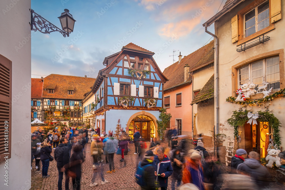 Naklejka premium Eguisheim old town city skyline, cityscape of France. in winter