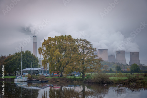 ratcliffe on soar power station photo