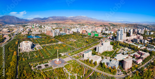 Obraz na płótnie Dushanbe city aerial panoramic view in Tajikistan w salonie