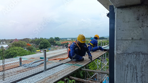 Roof Beam Installation