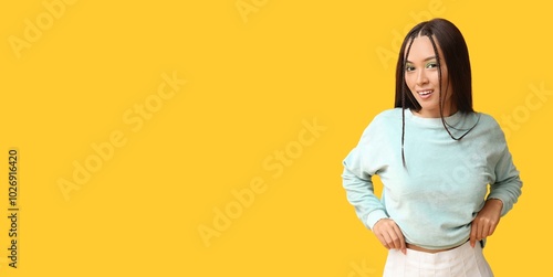 Young Asian woman with styl...