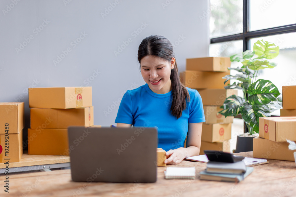 Startup small business entrepreneur SME, asian woman receive order on laptop. Success young Asian small business owner at home, online sell marketing delivery, SME e-commerce telemarketing concept
Startup small business entrepreneur SME, asian woman receive order on laptop. Success young Asian small business owner at home, online sell marketing delivery, SME e-commerce telemarketing concept