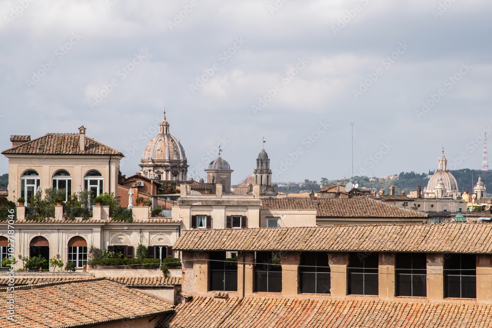 Obraz premium Panoramic view of the roofs of the city of Rome, Italy