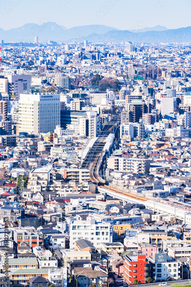 東急田園都市線 と 沿線 の 住宅街 の 空撮【 川崎市 の 風景 】
