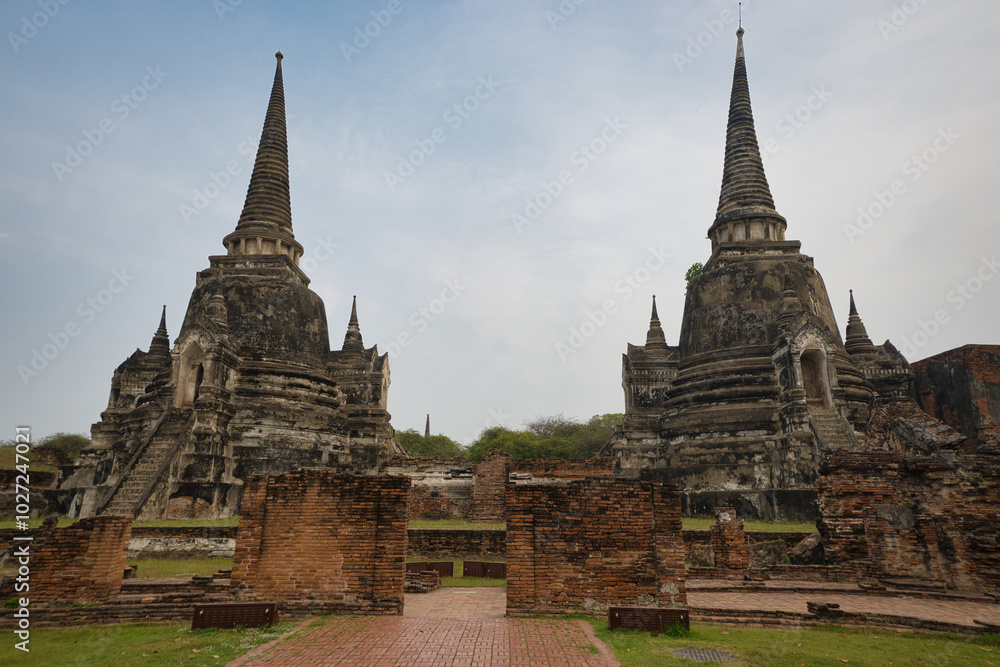 Fototapeta premium epic photo of Phra Sri Sanphet temple