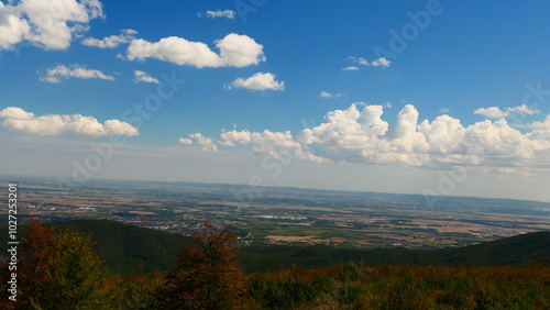 Blick n das Wiener Becken vom Eisernen Tor photo